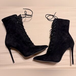 Steve Madden Valency Boots